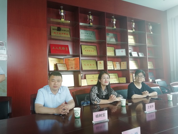 南京市嘉興商會開展精準扶貧，愛心助學活動